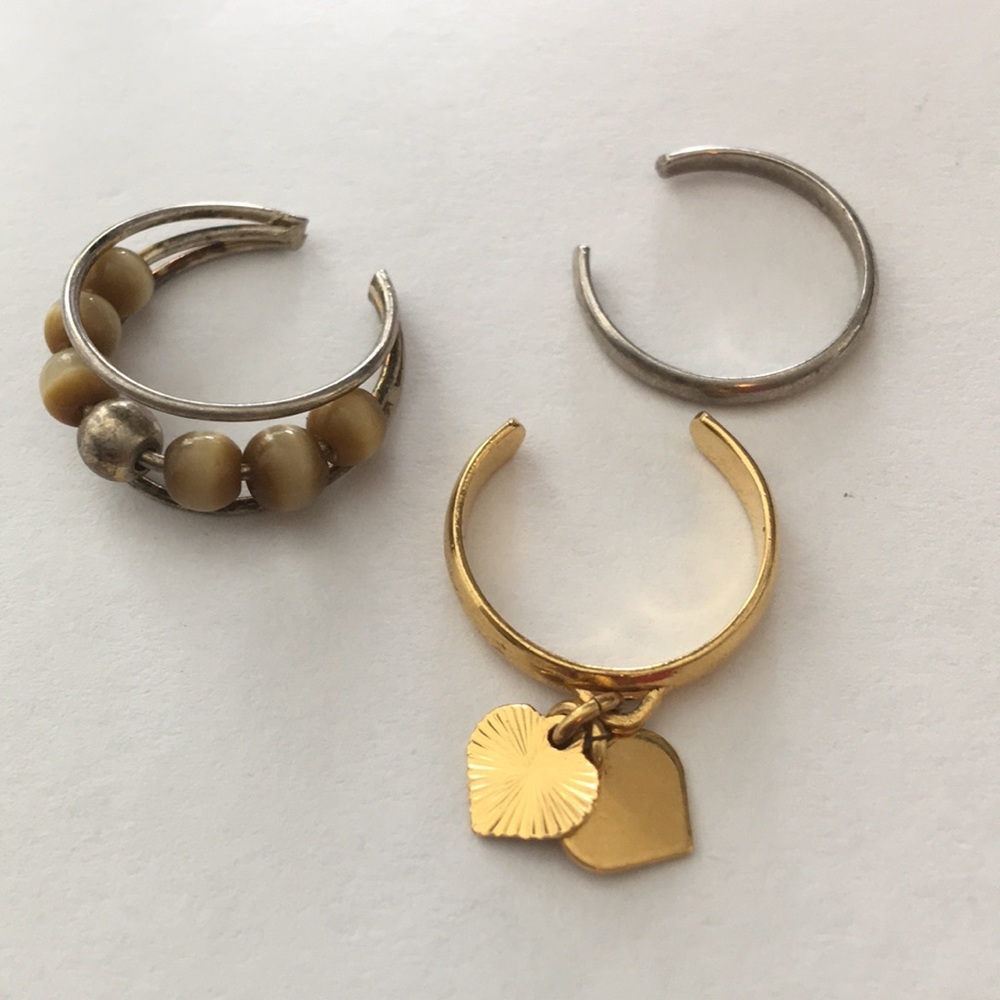 3 vintage toe rings moonstone Charm hearts